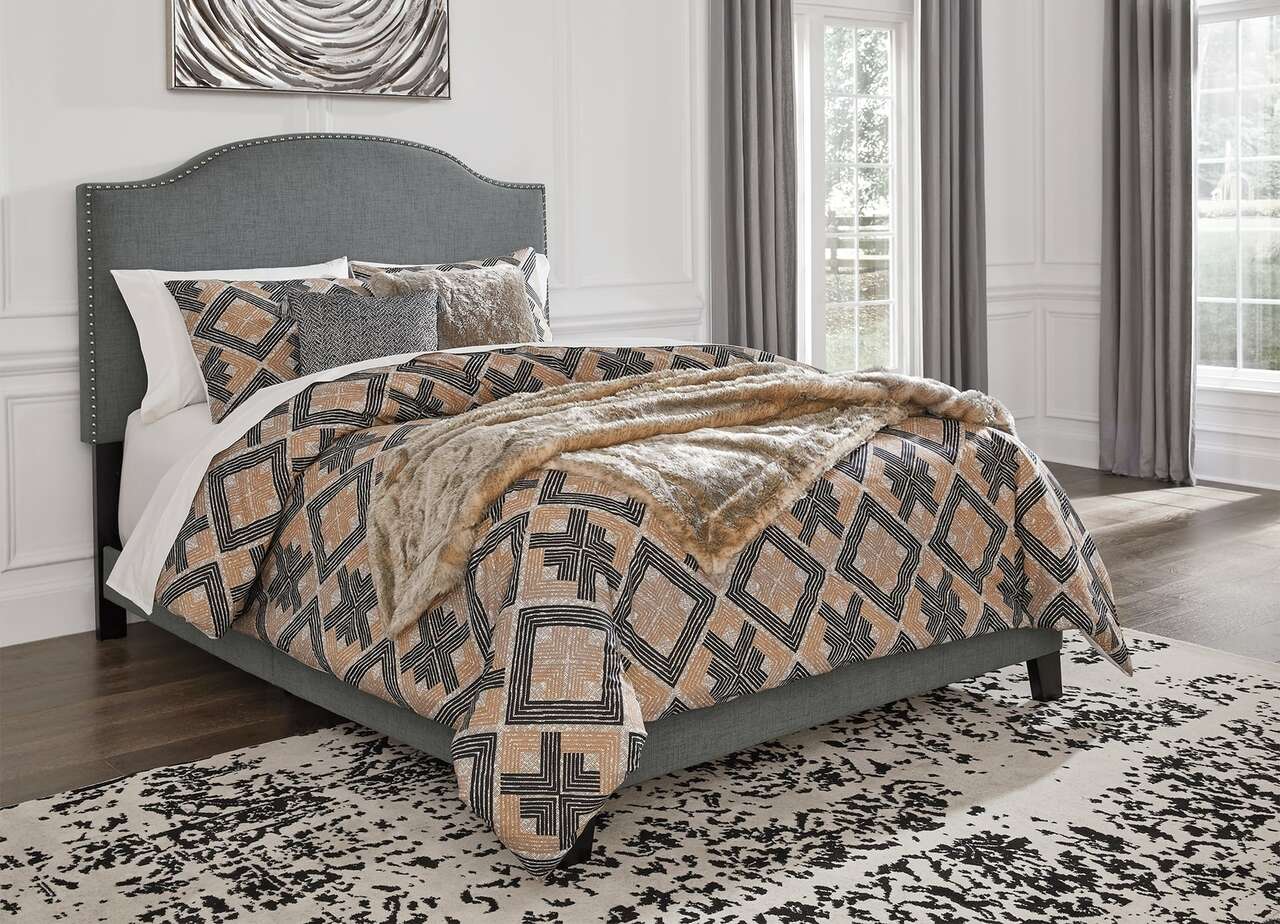  080 Queen Upholstered Bed - Adelloni  Gray $335.99